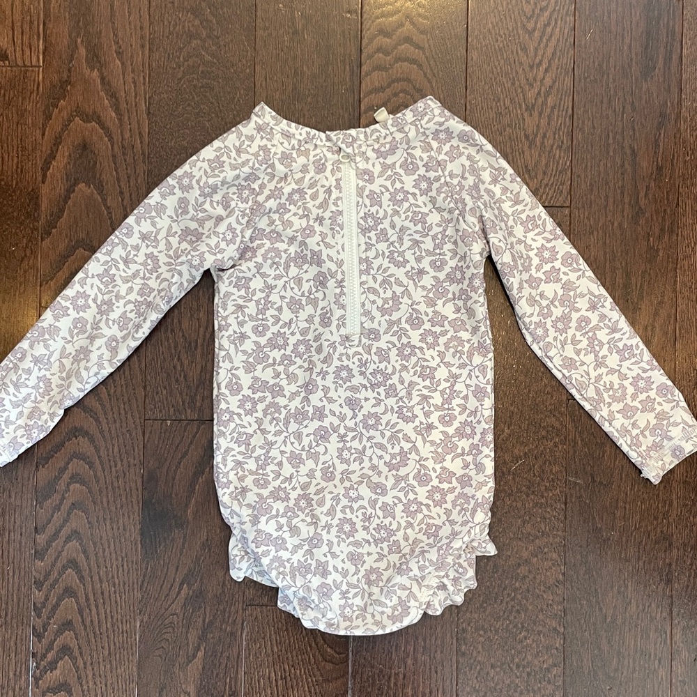 Quincy Mae Olivia Rashguard Onepiece with Ruffle Size 18-24 month - Picture 3 of 6